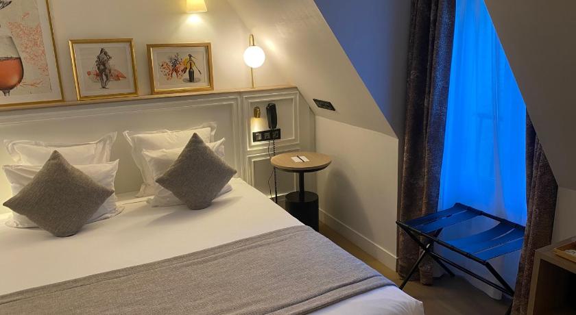 Image of Cozy Room 4