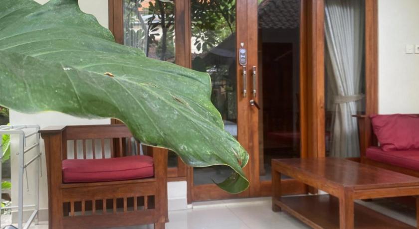 巴厘 GUS ARDITYA HOMESTAY 2星级 民宿 泳池