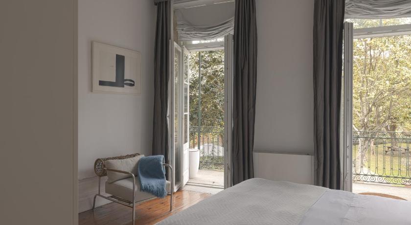 Image of Standard Double/Single Room 2