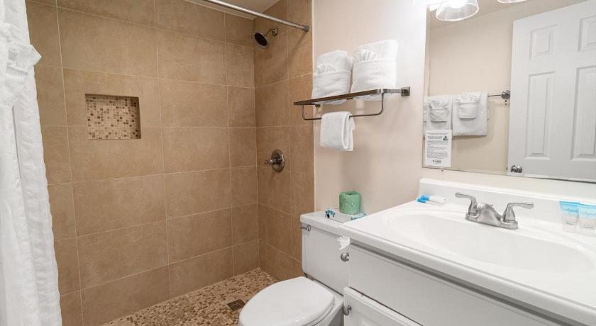 파울리스 아일랜드 (SC) Beach Vibes with Great Amenities on the 2nd Floor 2성급 숙소 스위트룸