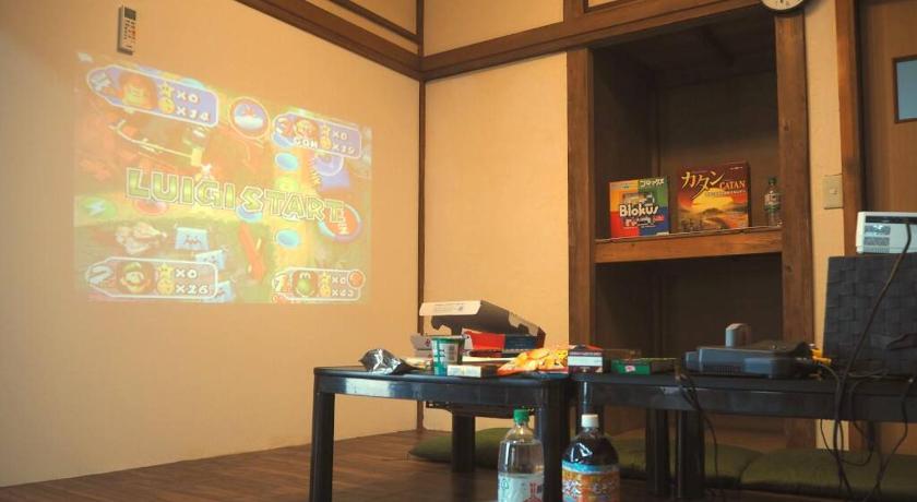 Sano 【小山駅徒歩7分】みんなで宅飲み！貸切一軒家ニシグチノイエ wifi有、銭湯近く Accommodation exterior