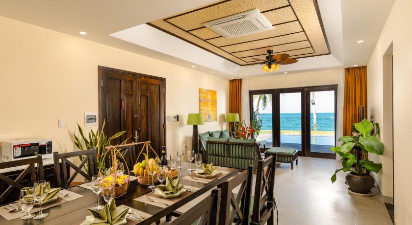 03 BEDROOM OCEAN FRONT VILLA WITH PRIVATE POOL 이미지 8