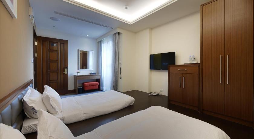 Image of Japanese Style Twin Room 0