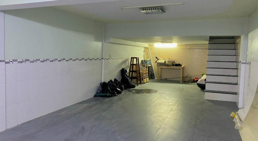 Lagi Sunrise Hotel - image 44