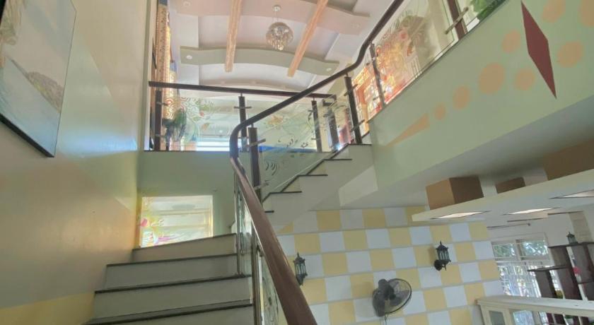 Lagi Sunrise Hotel - image 26