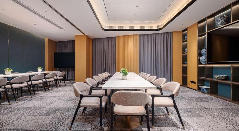 Hilton Garden Inn Beijing Temple of Heaven East Gate Station - image 9