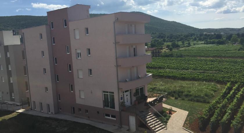 Hotel Ivankovic photo