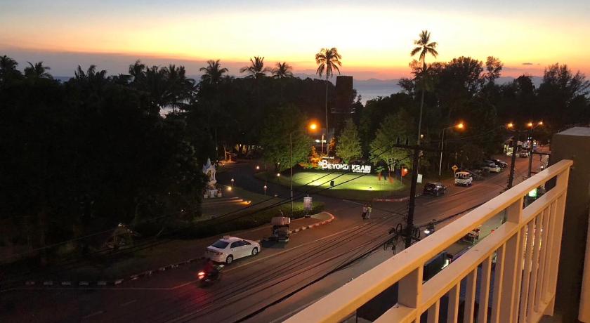 Krabi NAKA GUEST HOUSE 3-Star Hotel pool