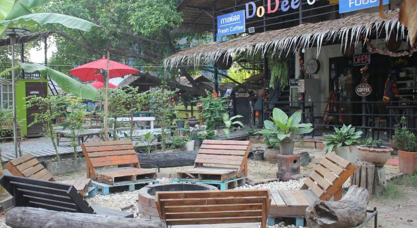 曼谷 Do Dee cafe 3星级 酒店 泳池