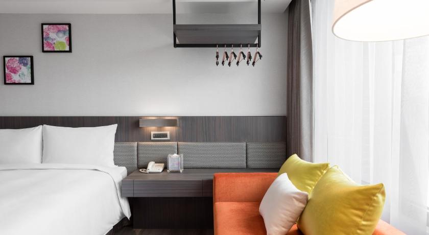 Image of Deluxe Family Room for 3 People 1