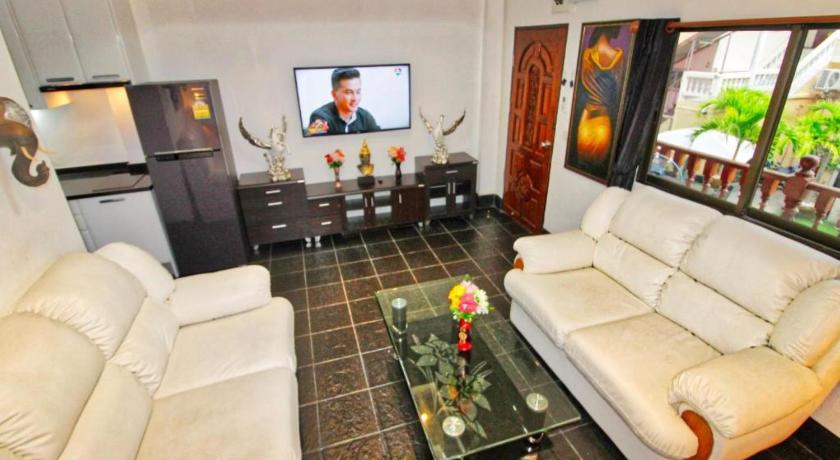 Image of One-Bedroom Apartment 4