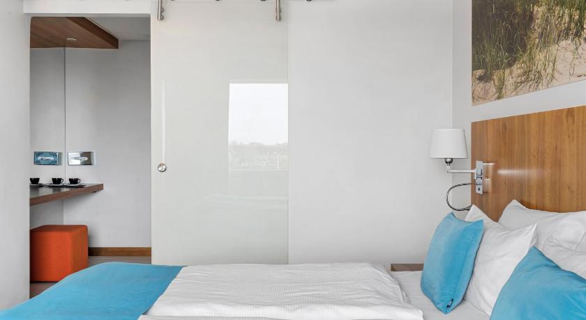 Image of Junior Suite - 1 King Bed, Non Smoking 3