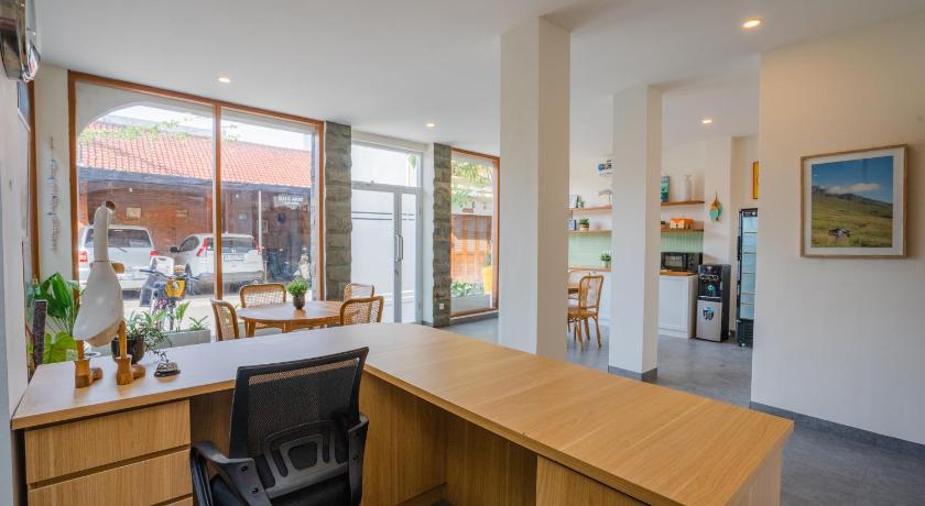 バリ Alba Inn Sanur by SooBali 3つ星 ホテル ロビー