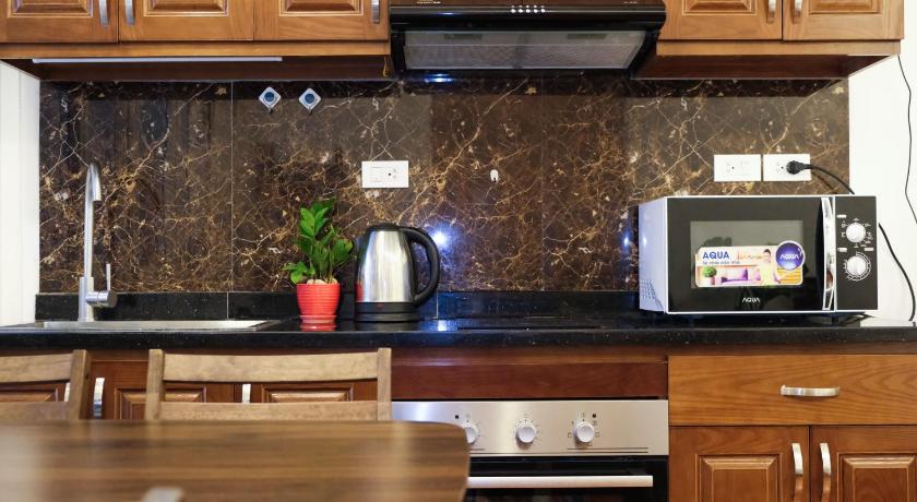 河内 Nam Ngu Paradise Suites - Hoan Kiem lake 4星级 民宿 泳池