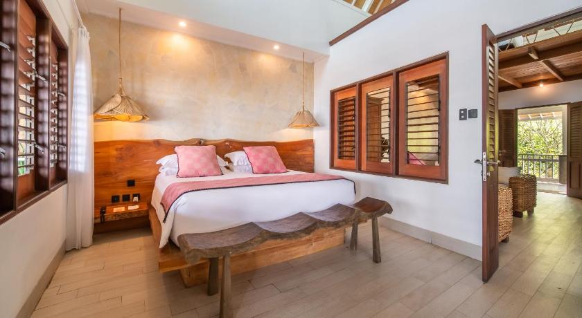 Image of Suite with Private Pool 14