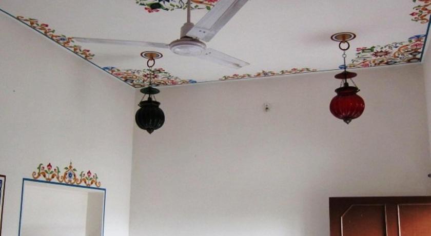 Image of Double Deluxe 13