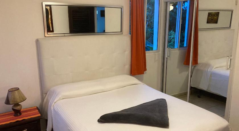 Image of One-Bedroom Apartment 16