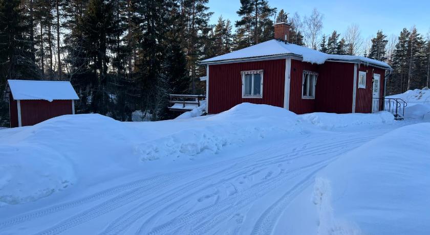 ヘーグボ Lillhuset 4つ星 シングルルーム レストラン