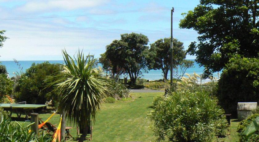 Endless Summer Lodge — Hotel in Ahipara