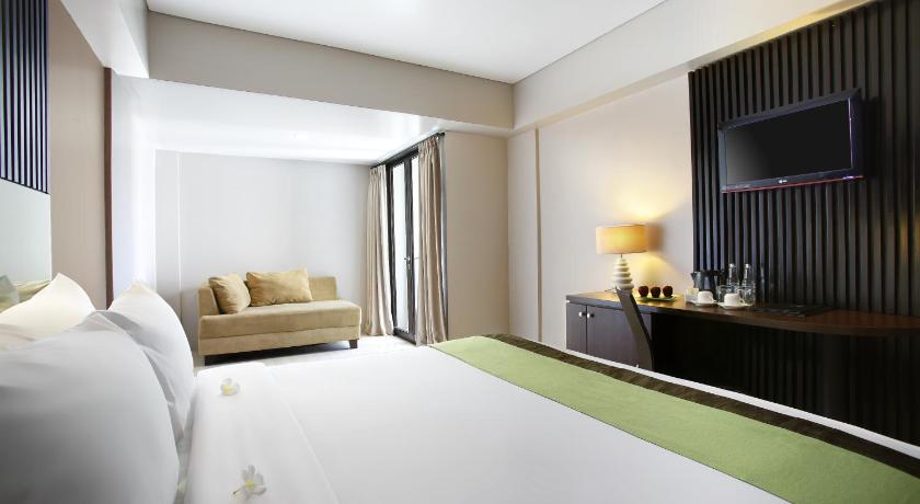 Hotel Santika Kuta Bali photo