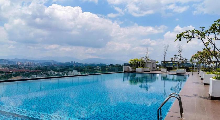 7 INN EVO SOHO BANGI (Free Parking WIFI Netflix) - main image
