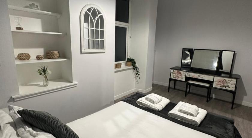 One bedroom flat in Oban town centre