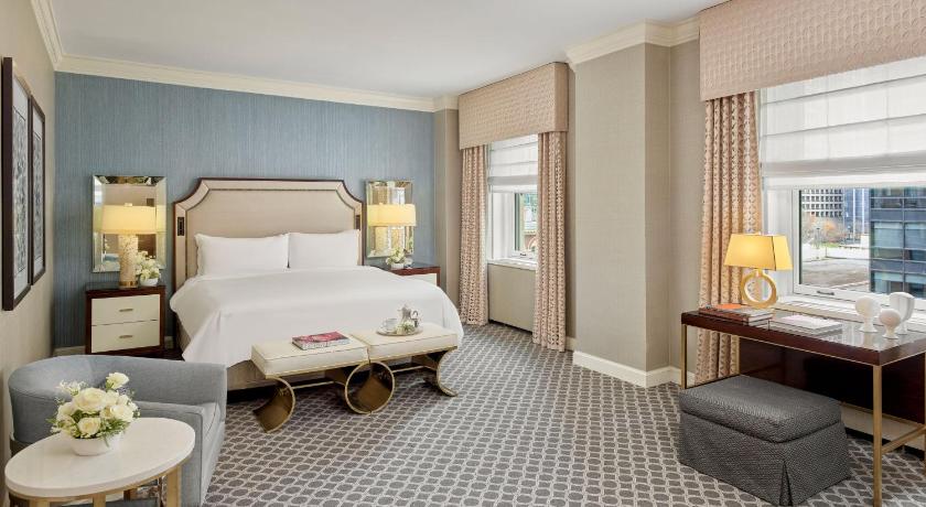 Image of Olympic Presidential Suite with One King Room and Two Bathrooms 1