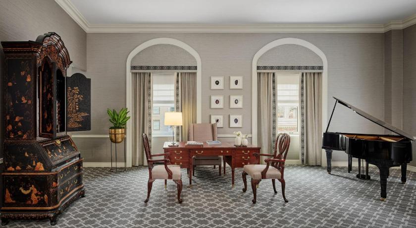 Image of Olympic Presidential Suite with One King Room and Two Bathrooms 0