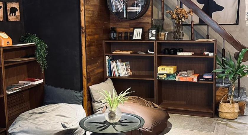 How Chill Inn - image 7