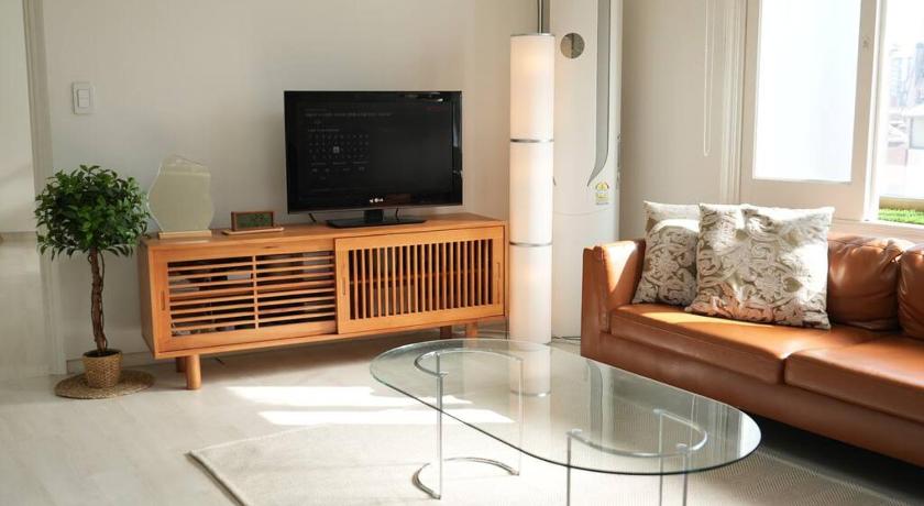 서울 New, Private, 3 rooms, Hongdae, 6 Persons 4성급 싱글룸 전망