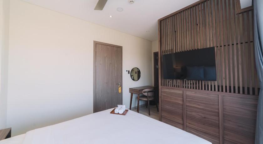 Image of Three Bedroom Apartment 15