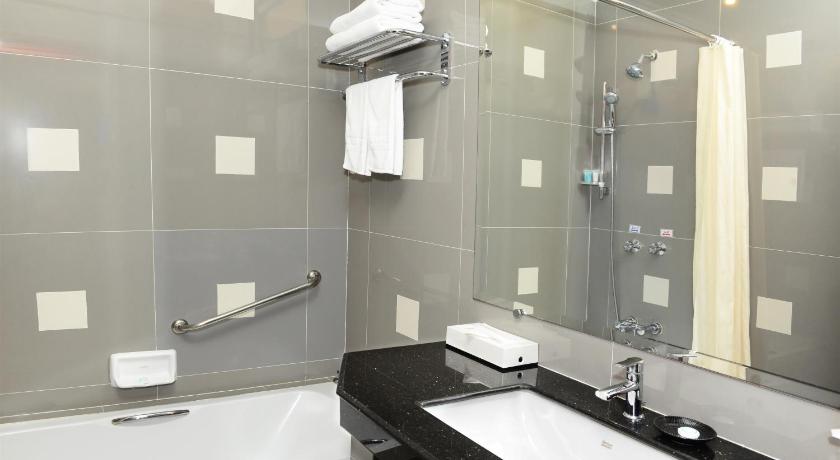 Image of Superior Room with View 10