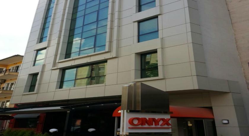 Onyx Business Hotel