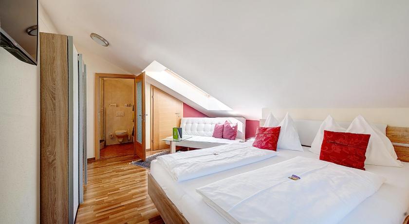 Hotel Burglstein photo