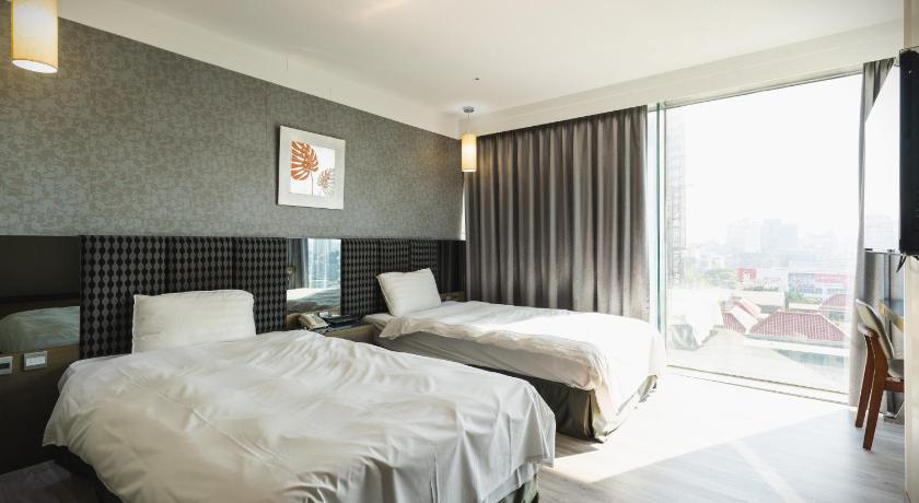 Image of Standard Twin Room 0