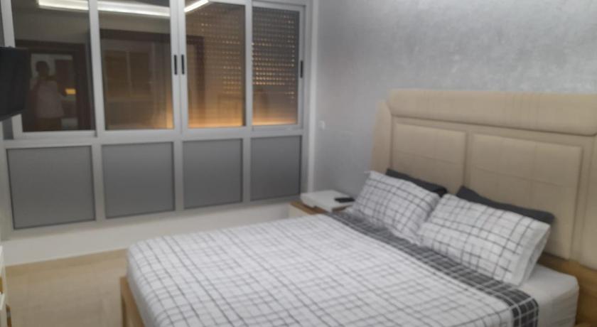 appartement mdiq tetouan, 2 chambres 1 double salon