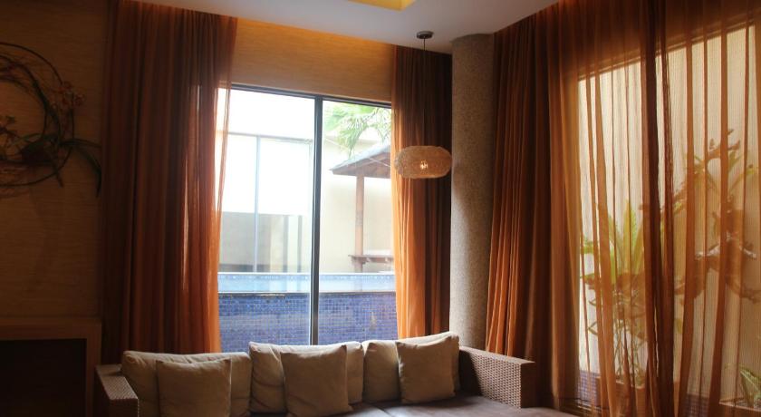 Image of Suite with Private Pool 5