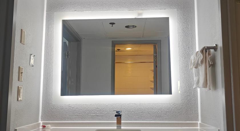 Image of Two-Bedroom Suite 5