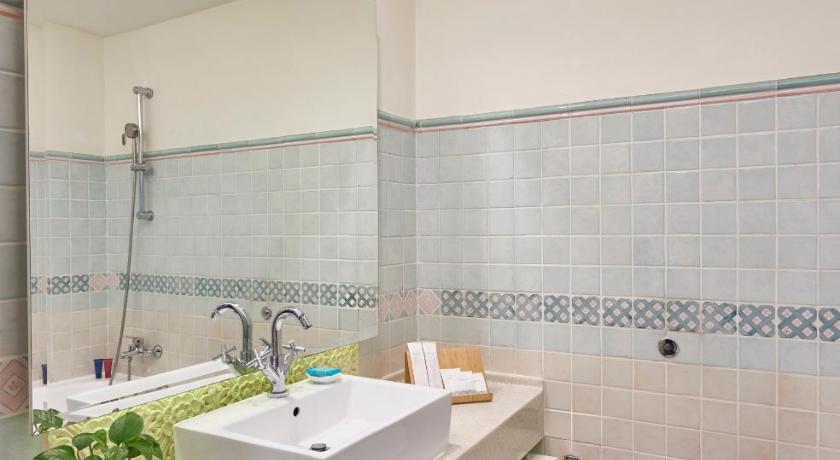 รูปของDiscovery Package - Deluxe Room with other benefits 9