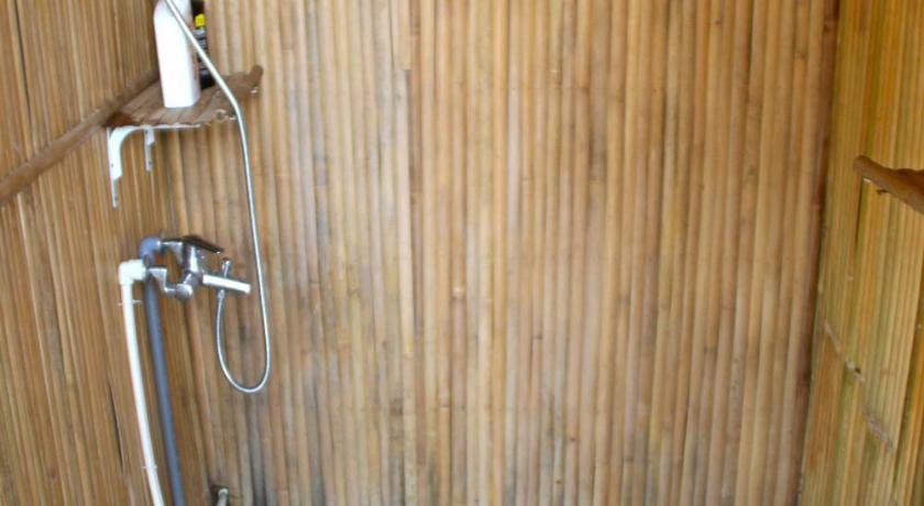 Basic Room with Shared Bathroom - River View Nguyen Shack - Mekong Can Tho