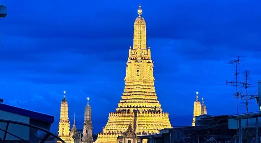Bangkok Chetuphon Gate 3-Star Hotel lobby
