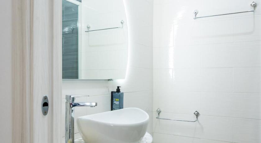 Image of Triple Room 2