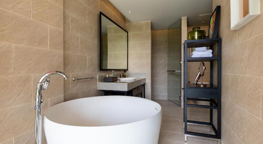 Image of Suite with Private Pool 11