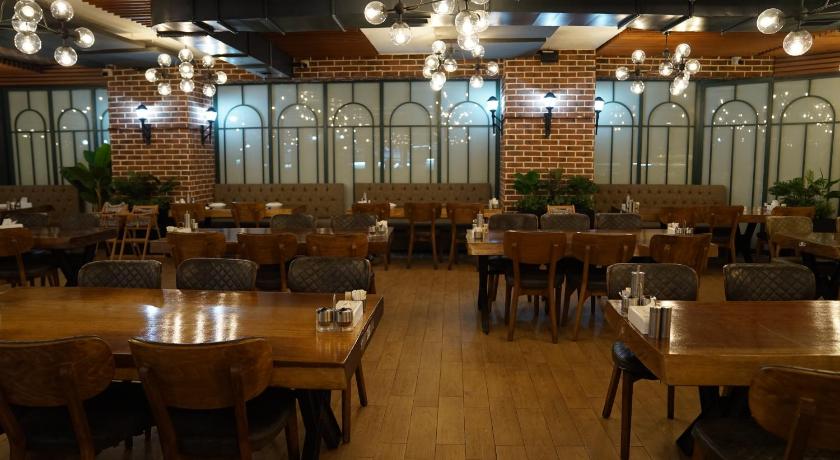 Mihman Hotel - image 7