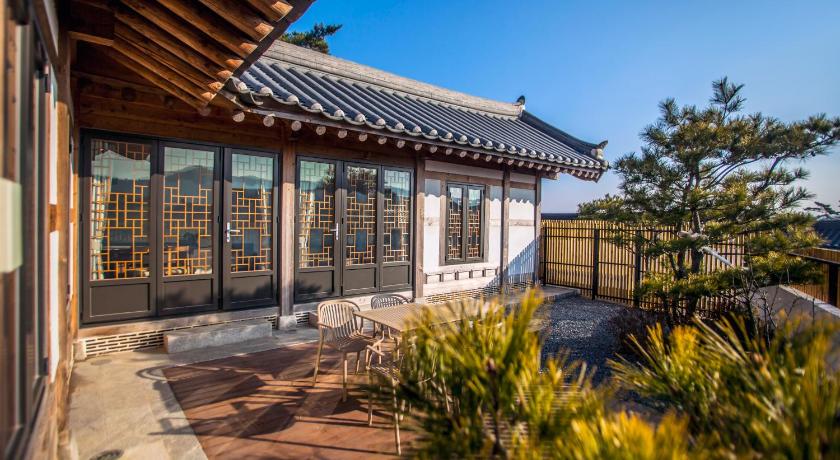 泰安 Hotelarrive Taean Tiann Hanokbeachresort 4つ星 ホテル レストラン