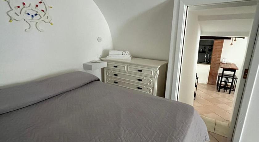 Image of Deluxe Double or Twin Room with Spa Bath 5