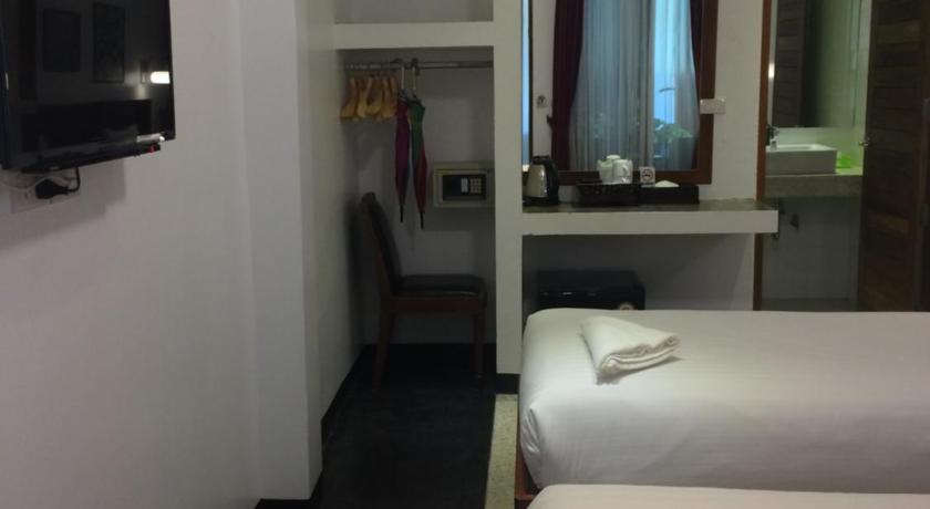 Image of Budget Twin Room 10