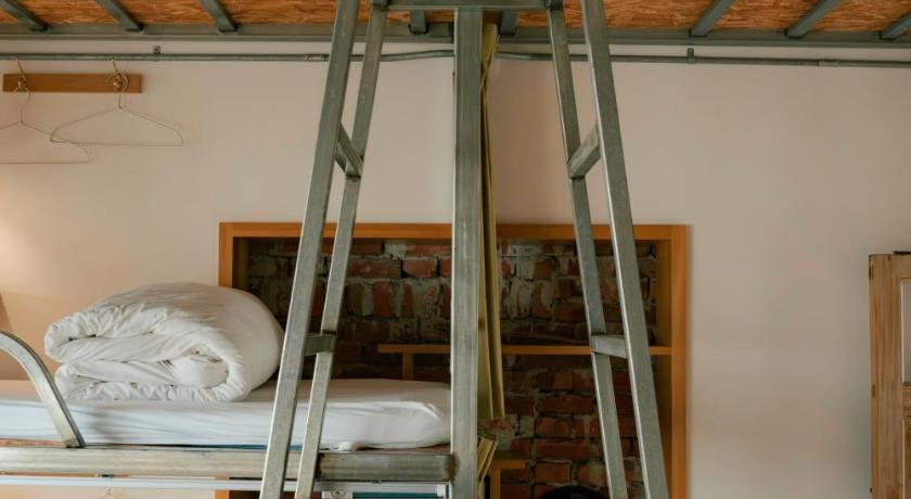 Image of 1 Beds In 10-Bed Dormitory (Mixed) 8