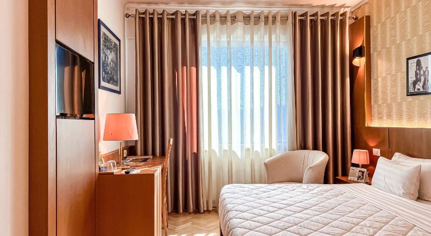 Фото: Двухместный номер Стандарт (Standard Double Room) 6