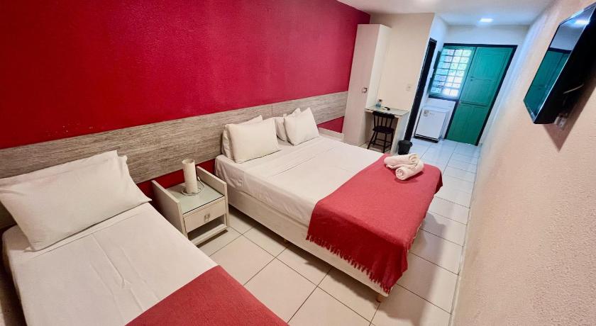 Image of Triple Room 6